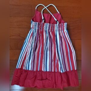 Old Navy Red and White Striped Top Size 5T